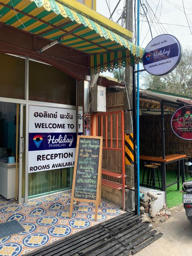 Holiday Phangan - Hostel & Bar Thong Sala Luaran gambar
