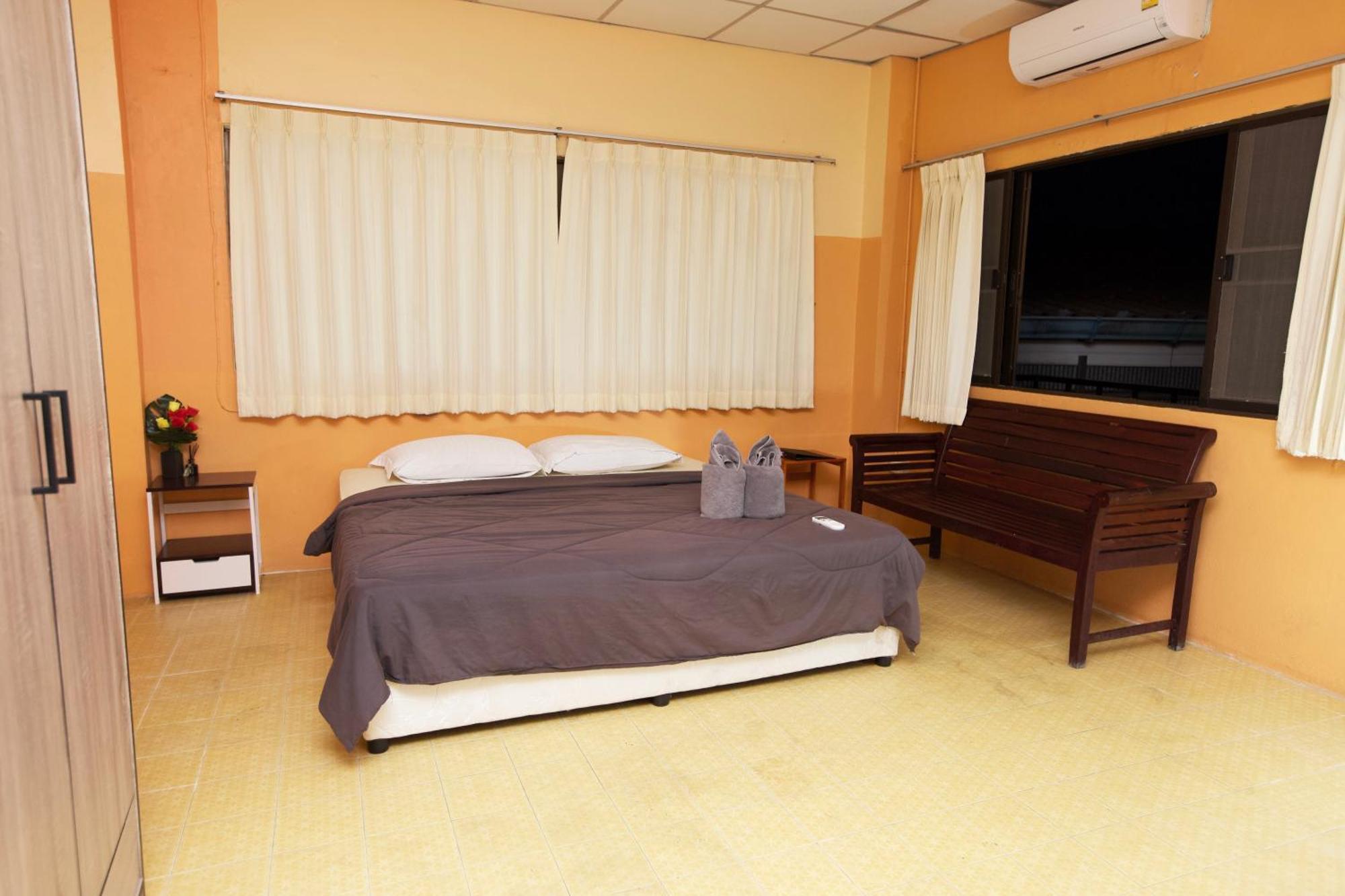 Holiday Phangan - Hostel & Bar Thong Sala Luaran gambar